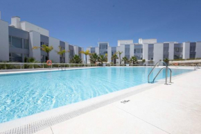 Perfect 3 bed Apt in Le Mirage with Seaview RDR313